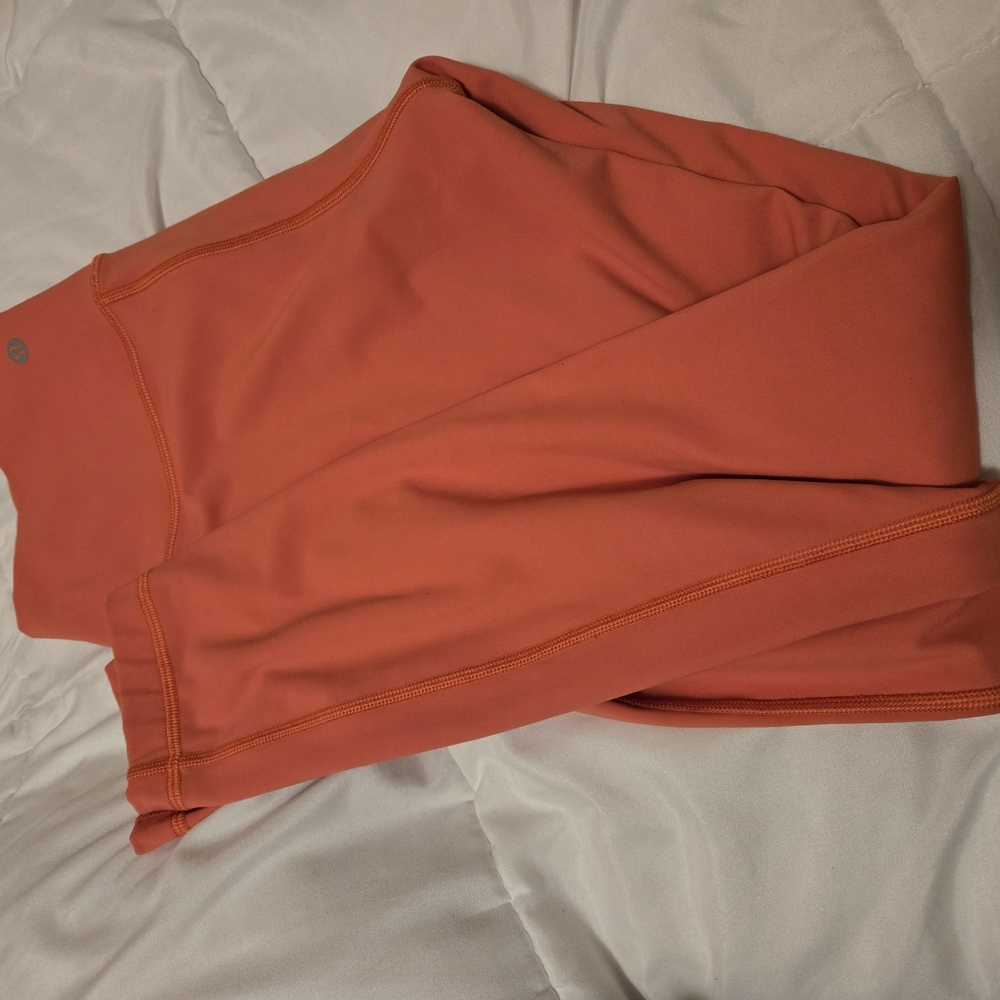 Lululemon Coral Leggings